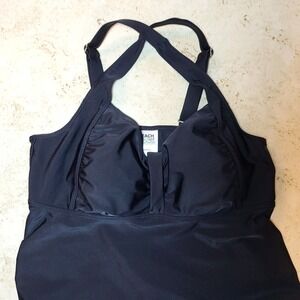 Beach Bump Maternity Tankini Top Black Ruched Front Adjustable Straps Medium